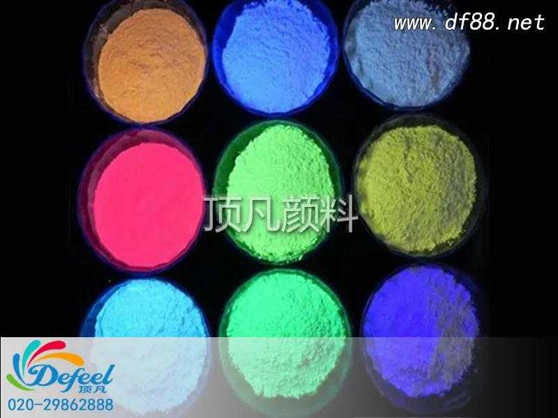 簡(jiǎn)述幾種常見(jiàn)的服裝印花材料